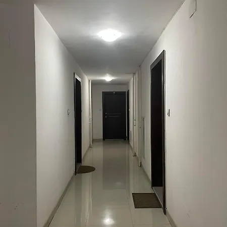Апартаменты The Urban Abode